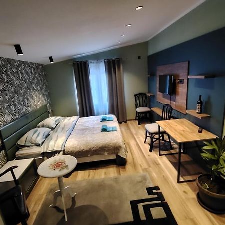 Gazdinstvo Tadic Pension Nikšić Buitenkant foto